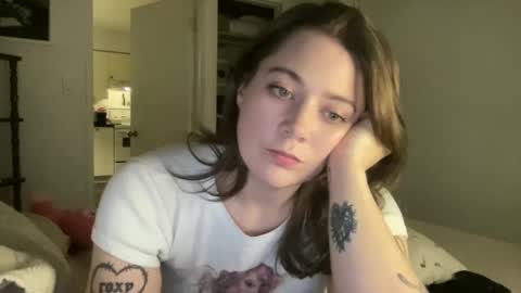 sweetcandy online show from December 28, 2024, 3:37 am