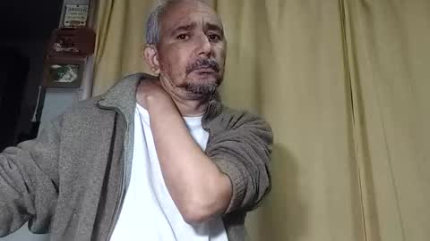 Snapshot of sweetcuervo chatting on March 22, 2026, 3:32 am sweetcuervo independent model online show from March 22, 2026, 3:32 am