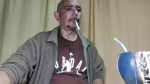 Snapshot of sweetcuervo chatting on March 25, 2026, 3:23 am sweetcuervo independent model online show from March 25, 2026, 3:23 am