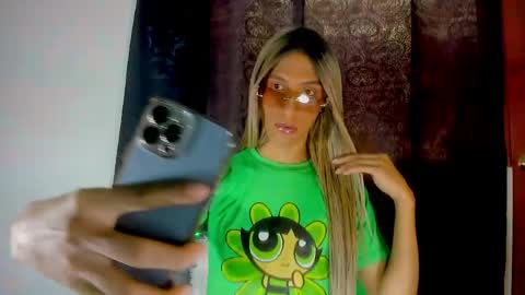 Amelia online show from April 5, 2026, 3:20 pm