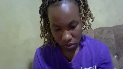 sweetdiva2012 online show from December 29, 2024, 3:11 am