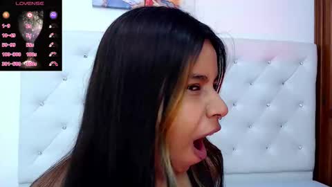 Gabriela online show from September 18, 2025, 4:14 am