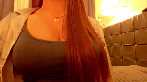 sweetest_one4 online show from March 16, 2026, 7:45 am