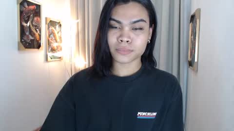 Snapshot of sweetestcandy69xxx chatting on August 3, 2026, 6:33 pm Celeste online show from August 3, 2026, 6:33 pm