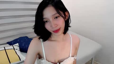 Snapshot of sweetestcelest chatting on May 7, 2026, 1:22 am Celest online show from May 7, 2026, 1:22 am