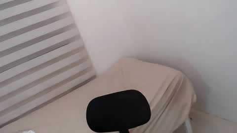 Snapshot of sweetestcelest chatting on May 14, 2026, 2:40 am Celest online show from May 14, 2026, 2:40 am