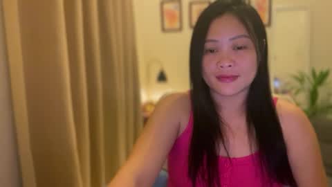 Snapshot of sweetestsmile_ chatting on May 25, 2026, 4:57 pm Khaye online show from May 25, 2026, 4:57 pm