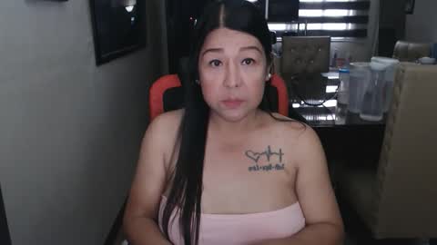 GoddessAira4uTS online show from April 1, 2026, 9:43 am