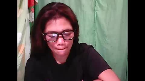 Snapshot of sweetflower4u chatting on February 12, 2026, 7:47 am sweetflower4u online show from February 12, 2026, 7:47 am