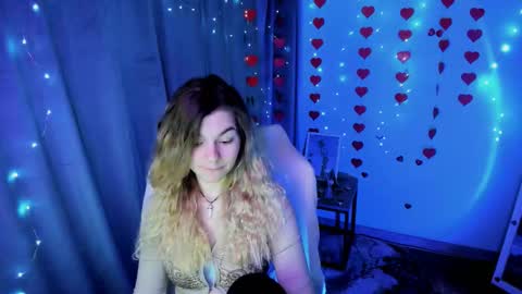 sweetfoyou online show from March 22, 2026, 6:50 am