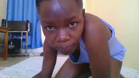 Snapshot of sweetgal2025 chatting on January 18, 2026, 11:03 am EUNICE online show from January 18, 2026, 11:03 am