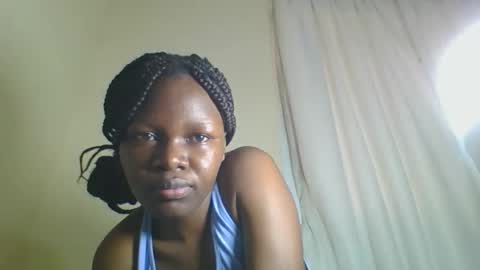 Snapshot of sweetgal2025 chatting on June 3, 2026, 2:33 pm EUNICE online show from June 3, 2026, 2:33 pm