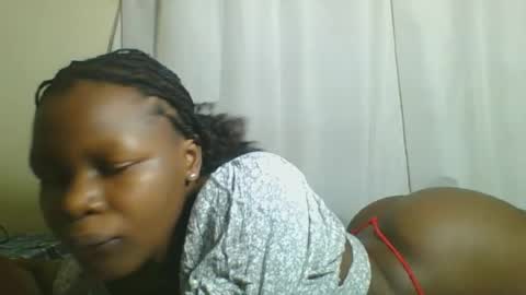 Snapshot of sweetgal2025 chatting on July 18, 2026, 7:50 pm EUNICE online show from July 18, 2026, 7:50 pm