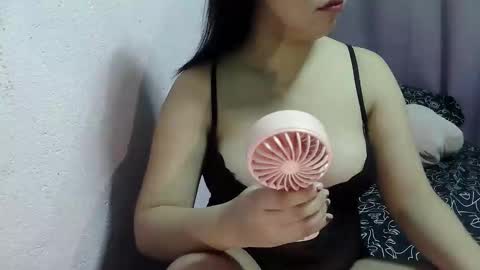 Snapshot of sweetgal_mica chatting on March 26, 2026, 12:06 am sweetgal_mica online show from March 26, 2026, 12:06 am