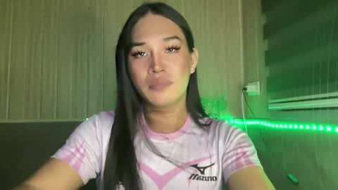 Snapshot of sweetgirl_rhainexxx chatting on May 14, 2026, 1:07 pm sweetgirl_rhainexxx online show from May 14, 2026, 1:07 pm