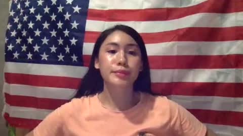 sweetgirllucy24xx online show from February 15, 2026, 3:31 pm