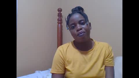 sweetib1 online show from September 28, 2025, 5:46 am