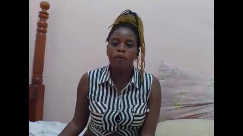 sweetib1 online show from April 14, 2026, 6:08 am