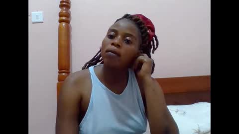 Snapshot of sweetib1 chatting on May 24, 2026, 6:18 am sweetib1 online show from May 24, 2026, 6:18 am