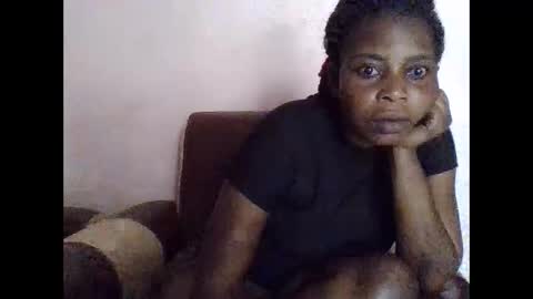Snapshot of sweetib1 chatting on June 5, 2026, 11:27 am sweetib1 online show from June 5, 2026, 11:27 am