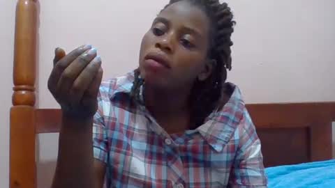 sweetib1 online show from June 16, 2026, 9:34 am