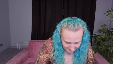 sweetie__berry online show from February 8, 2026, 8:29 am