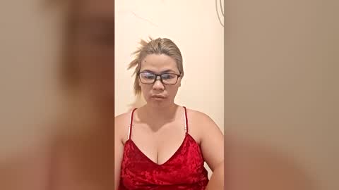 Snapshot of sweetie_angelica chatting on July 12, 2026, 6:48 am Angel online show from July 12, 2026, 6:48 am