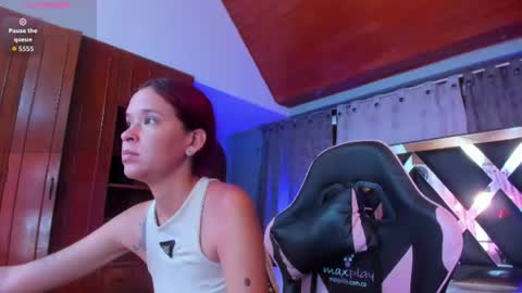 Snapshot of sweetie_foxx1 chatting on June 27, 2026, 11:37 am FOXXY online show from June 27, 2026, 11:37 am