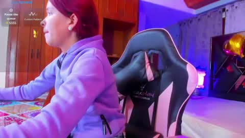 Snapshot of sweetie_foxx1 chatting on July 6, 2026, 11:29 am FOXXY online show from July 6, 2026, 11:29 am