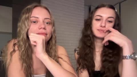 sweetie_kitty888 online show from March 12, 2026, 4:57 pm