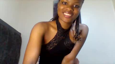 sweetie lee online show from November 25, 2025, 2:00 am