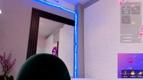 Snapshot of sweetieandjuiicy chatting on December 6, 2024, 3:00 pm Call me Nataly  online show from December 6, 2024, 3:00 pm