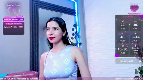 Snapshot of sweetieandjuiicy chatting on January 16, 2025, 8:25 pm Call me Nataly  online show from January 16, 2025, 8:25 pm