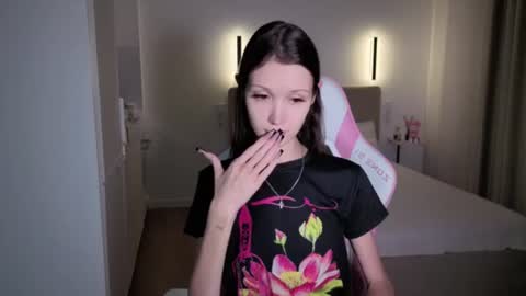 Snapshot of sweetiebones chatting on July 21, 2026, 3:36 pm bratty gf online show from July 21, 2026, 3:36 pm