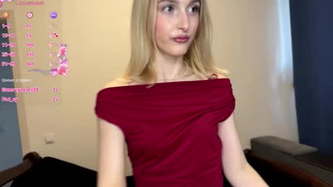 Snapshot of sweetilun chatting on March 25, 2026, 2:23 pm sweetilun online show from March 25, 2026, 2:23 pm