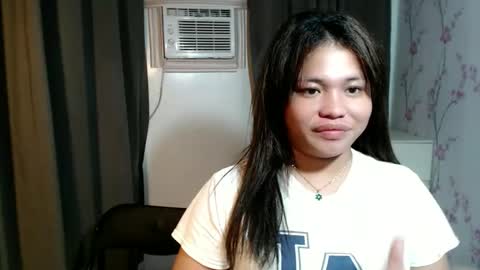 Snapshot of sweetjanna4u chatting on April 18, 2026, 7:29 pm JANNA online show from April 18, 2026, 7:29 pm