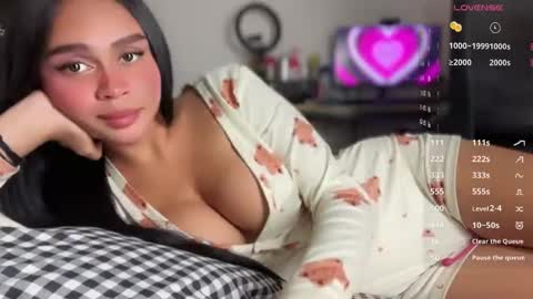 Snapshot of sweetjanne_ chatting on June 1, 2026, 5:53 am JANE online show from June 1, 2026, 5:53 am