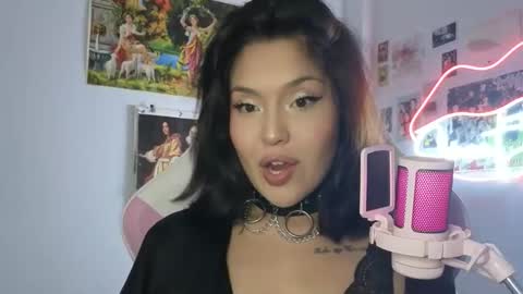 SweetJess online show from March 17, 2026, 6:17 am