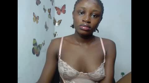 Snapshot of sweetjuicyclit chatting on July 13, 2026, 10:23 pm zuri online show from July 13, 2026, 10:23 pm