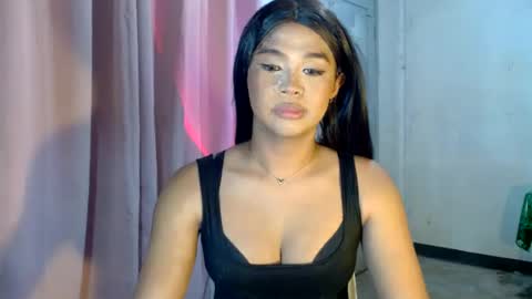 sweetkandy20 online show from August 8, 2026, 12:07 pm