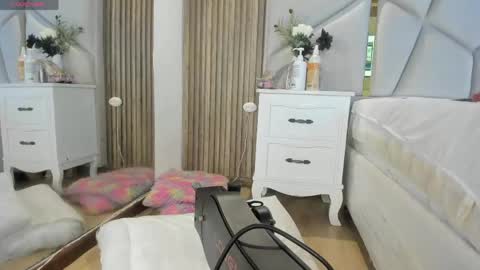 Snapshot of sweetkata_ chatting on April 26, 2026, 7:33 pm kata online show from April 26, 2026, 7:33 pm