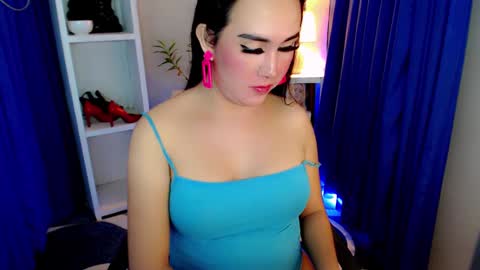 Snapshot of sweetladyapril chatting on February 23, 2025, 11:47 pm dessiree online show from February 23, 2025, 11:47 pm