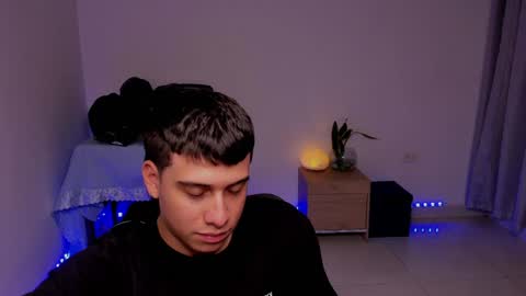 Lian online show from December 6, 2024, 6:15 am