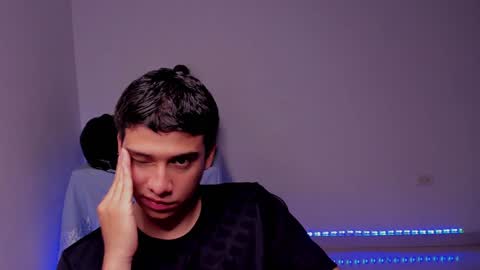 Lian online show from December 20, 2024, 3:36 am