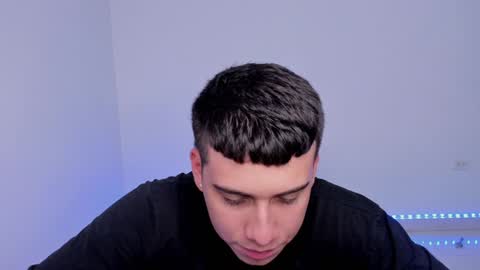 Lian online show from January 7, 2025, 3:14 am