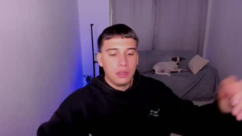 Lian online show from March 5, 2025, 10:44 am