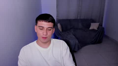 Lian online show from March 9, 2025, 10:41 am