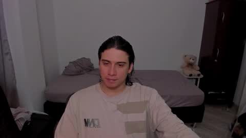 Lian online show from February 12, 2026, 9:54 pm