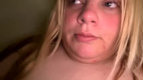 Lisa  online show from February 28, 2025, 4:20 pm