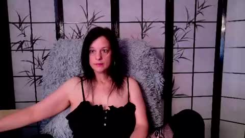 Snapshot of sweetlonglips_ chatting on July 19, 2026, 7:56 am JenJenny online show from July 19, 2026, 7:56 am